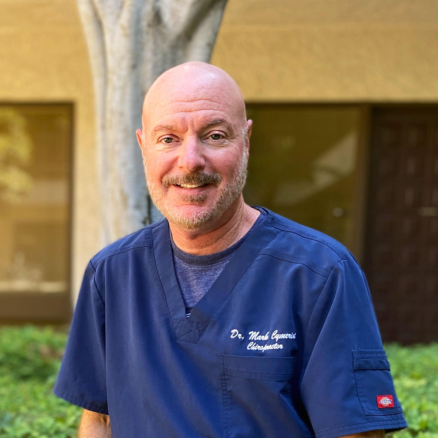 Dr. Mark Cymerint